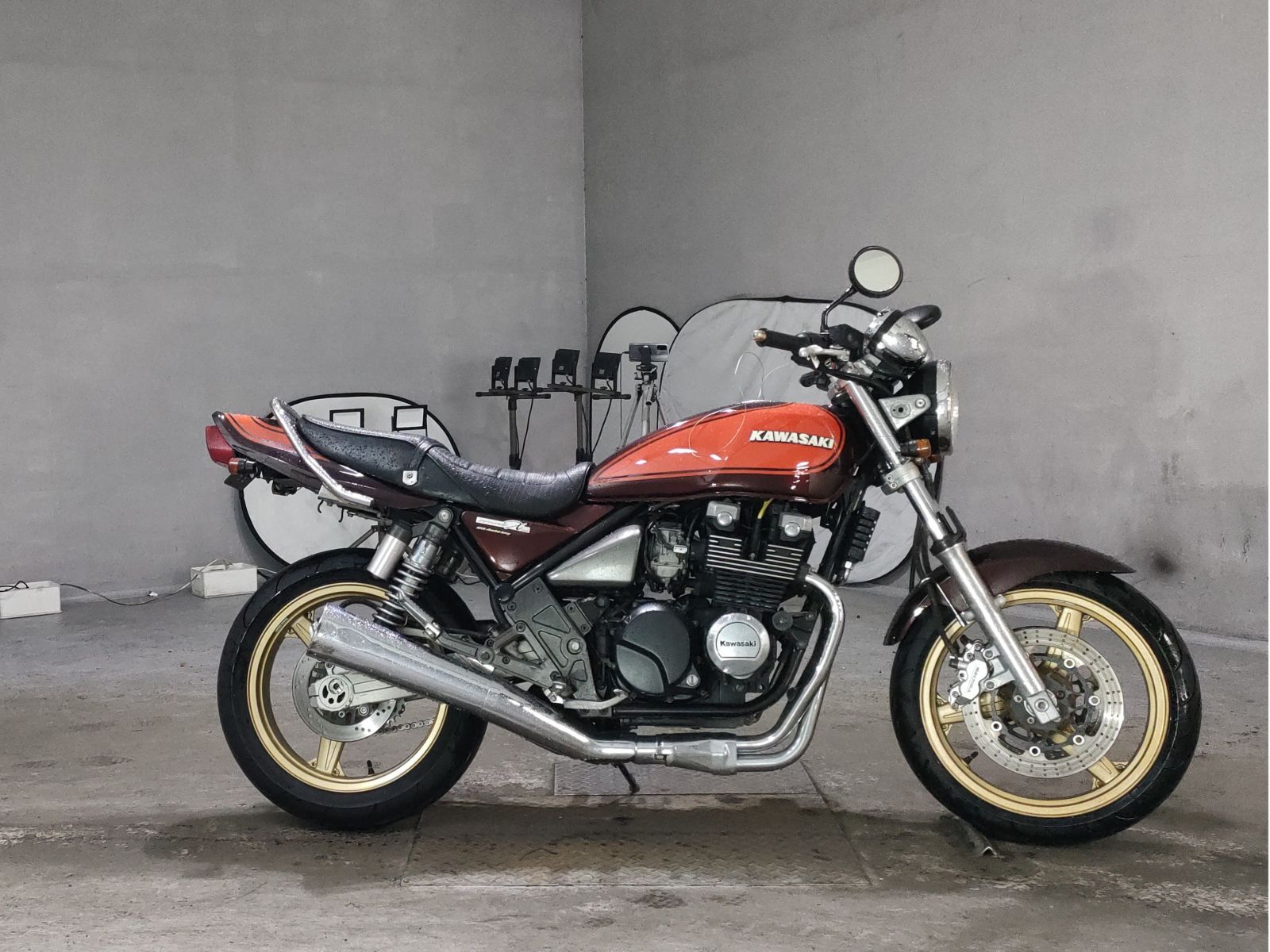 Kawasaki ZEPHYR400K