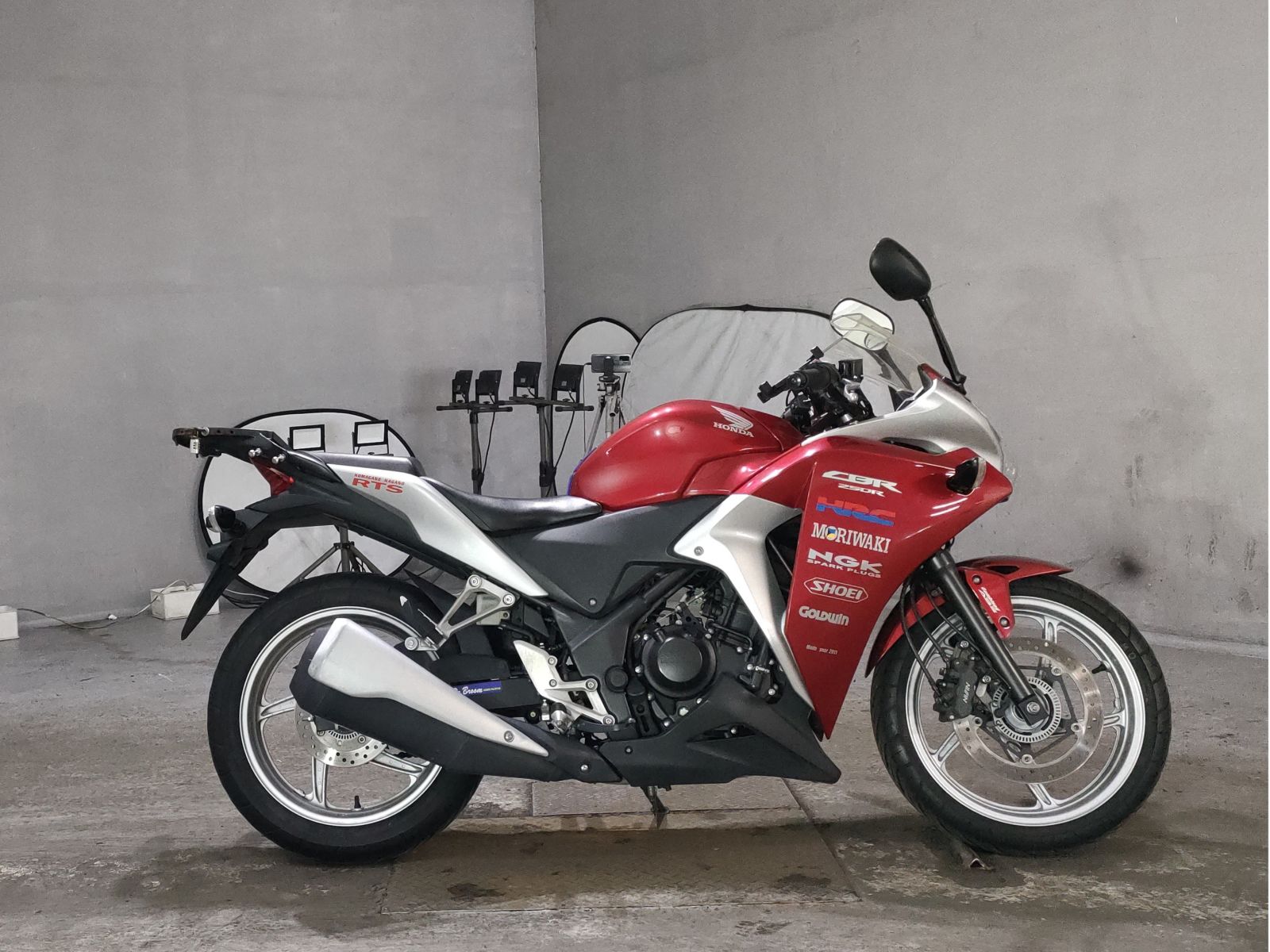 Honda CBR250R