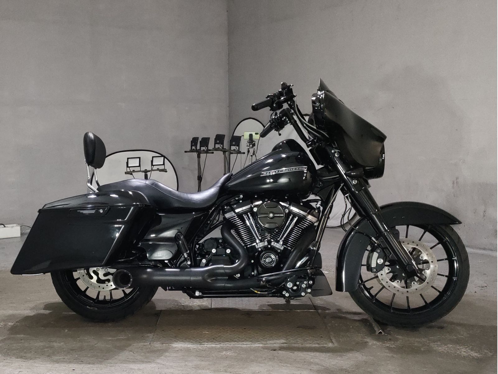 Harley-Davidson Street Glide Special FLHXS1870