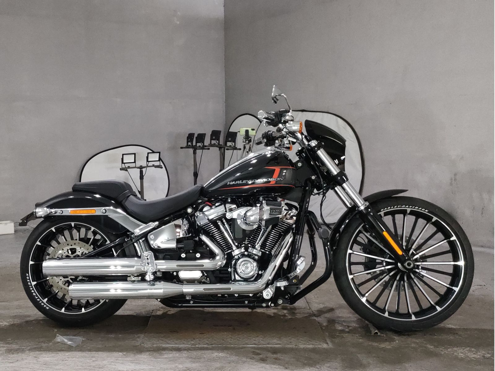 Harley-Davidson Breakout FXBR1920