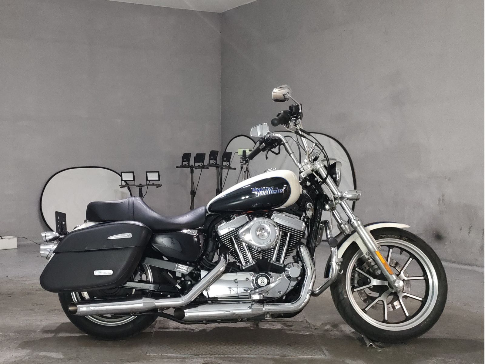 Harley-Davidson SuperLow 1200T XL1200T