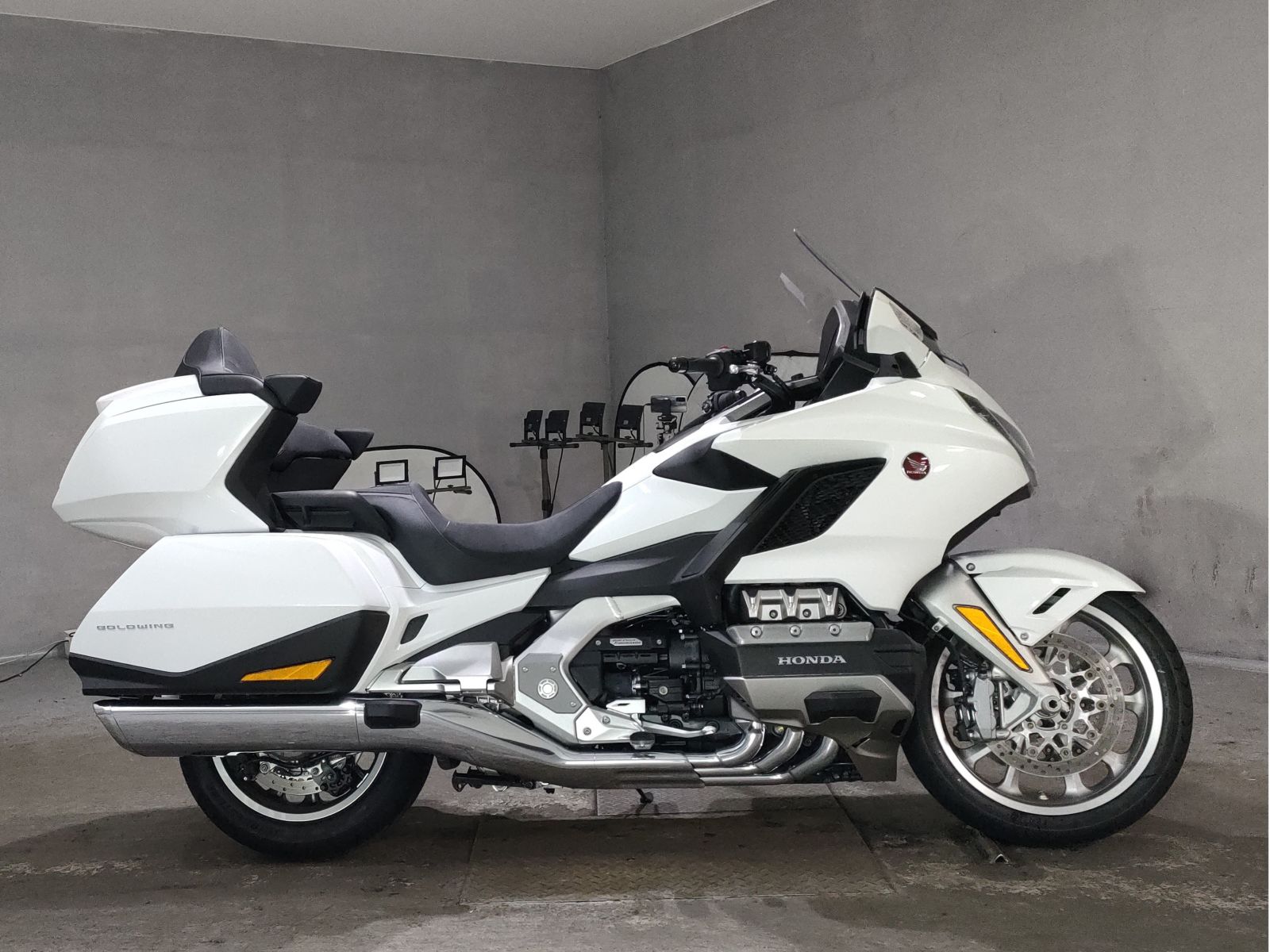 Honda GL1800 TOUR DCT