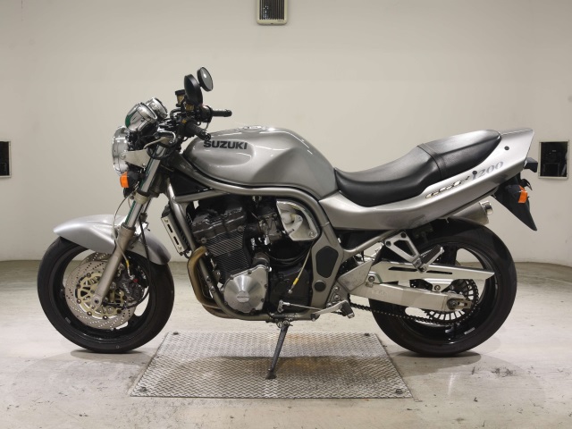 Suzuki GSF1200