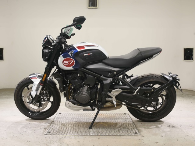 Triumph TRIDENT 660