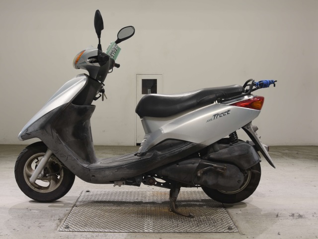 Yamaha AXIS125