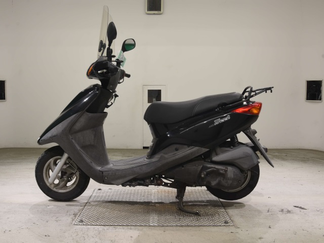Yamaha AXIS125
