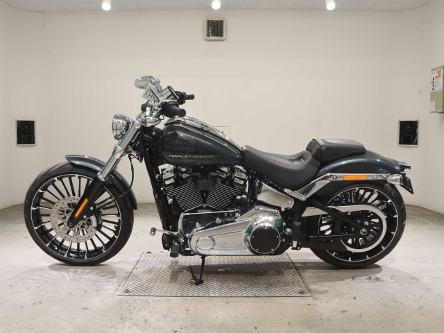 Harley-Davidson Breakout FXBR1920