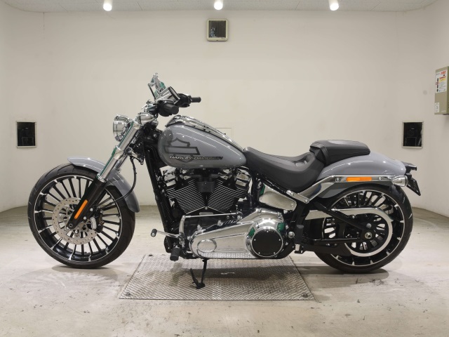 Harley-Davidson Breakout FXBR1920