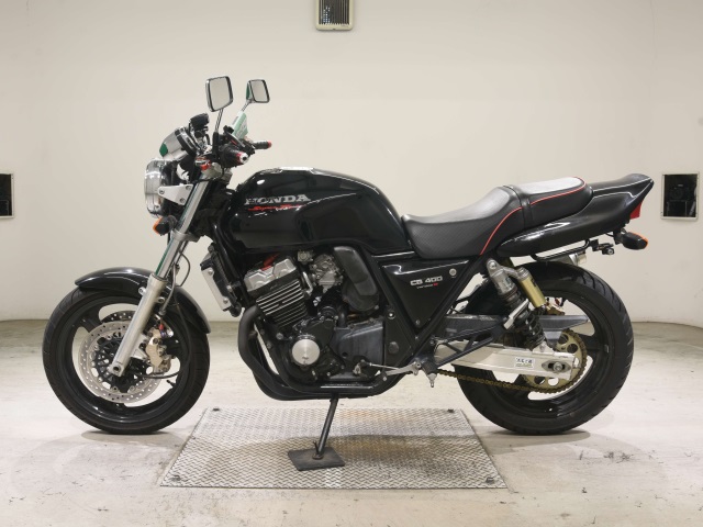 Honda CB400SF