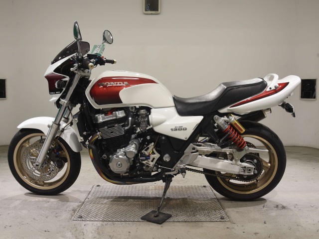 Honda CB1300SF