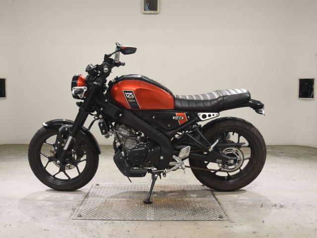 Yamaha XSR125