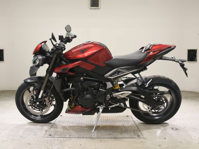 Triumph STREET TRIPLE RS