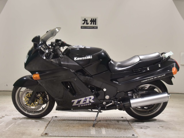 Kawasaki ZZR1100