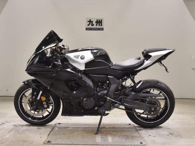 Yamaha YZF-R7-2