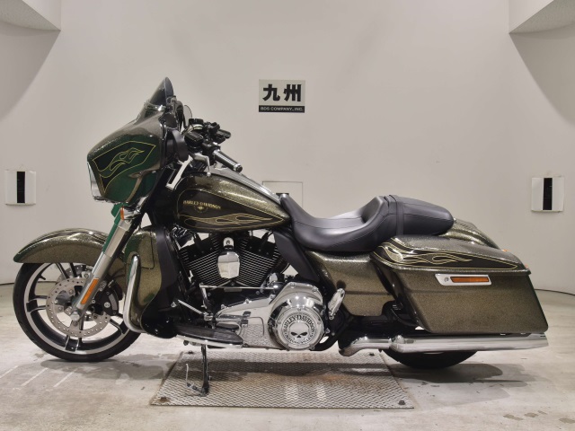 Harley-Davidson Street Glide Special FLHXS1690