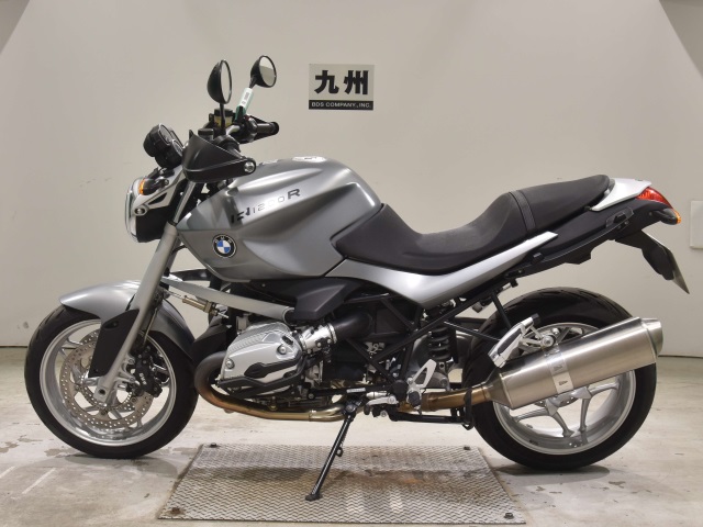 BMW R1200R