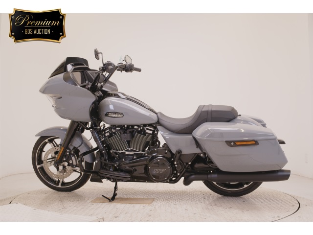 Harley-Davidson Road Glide FLTRX1920