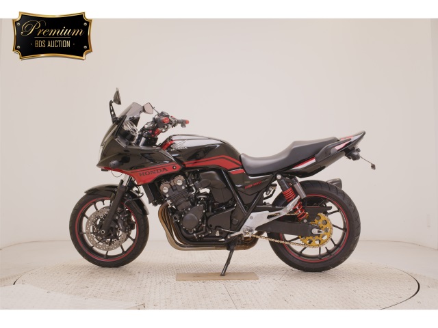 Honda CB400SFV-4 BOLDORABS