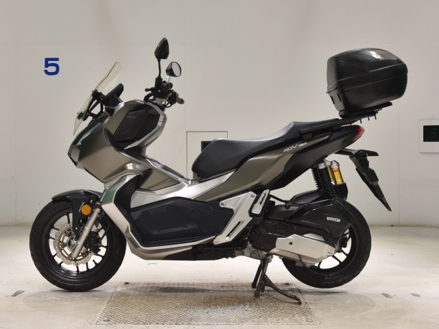 Honda ADV150