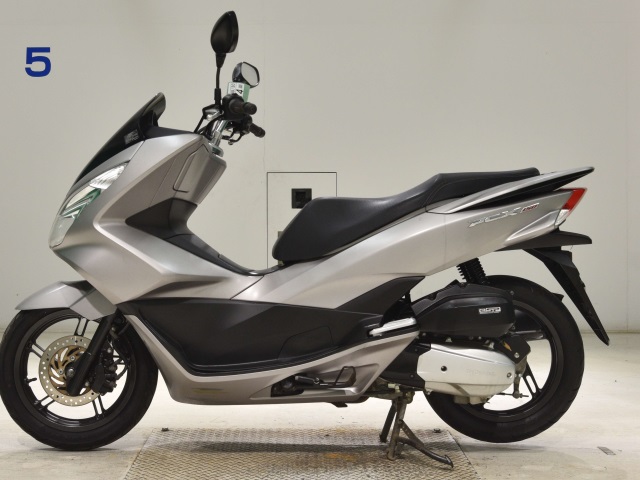 Honda PCX150-2