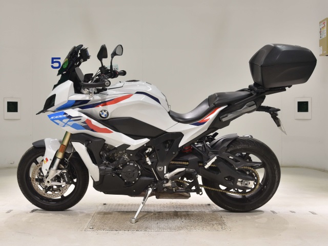 BMW S1000XR