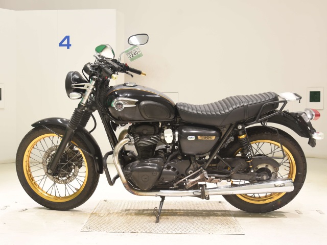 Kawasaki W800