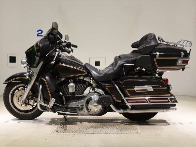 Harley-Davidson Ultra Classic Electra Glide FLHTCUI1340