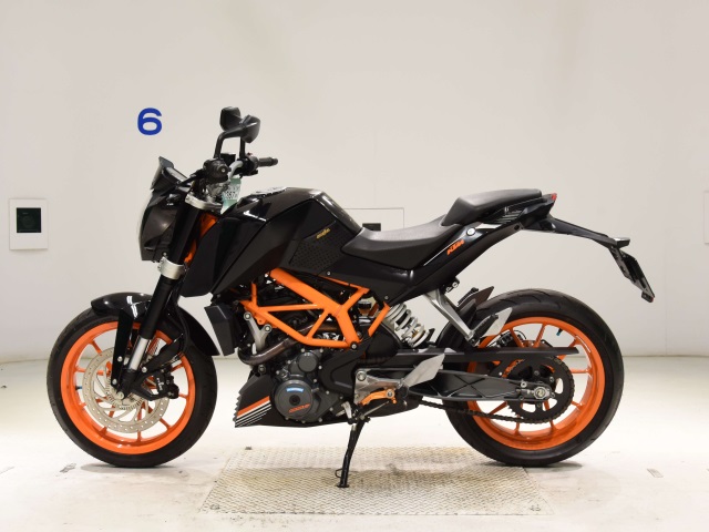 KTM 390 DUKE
