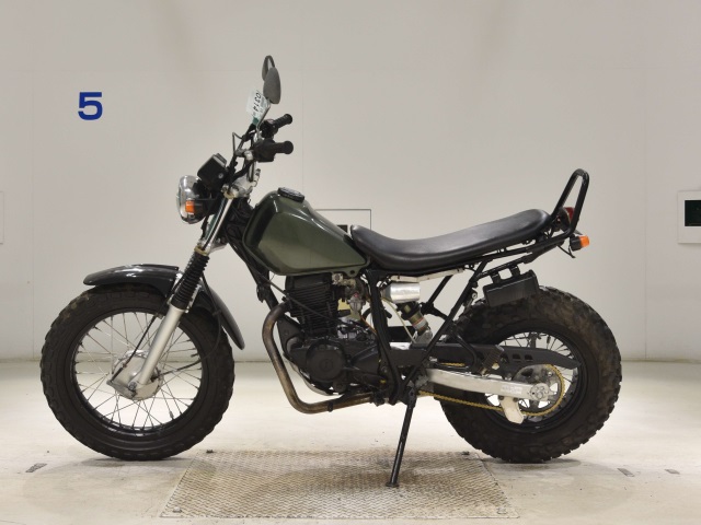 Yamaha TW200