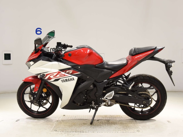 Yamaha YZF-R25