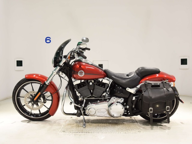 Harley-Davidson Breakout FXSB