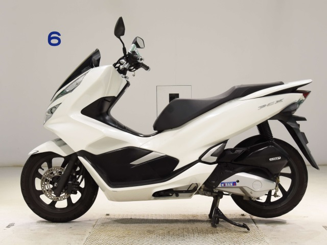 Honda PCX125-3