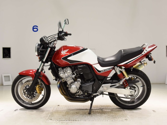 Honda CB400SFV-4