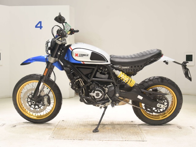Ducati SCRAMBLER DESERT SU
