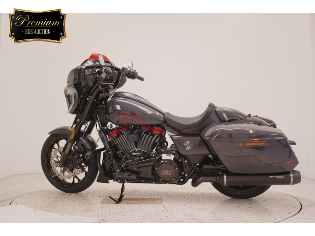 Harley-Davidson Street Glide ST FLHXSTSE1980