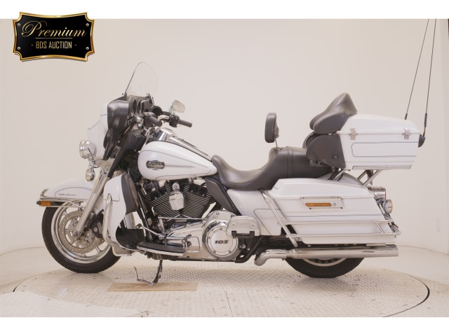 Harley-Davidson Ultra Classic Electra Glide FLHTCU1690