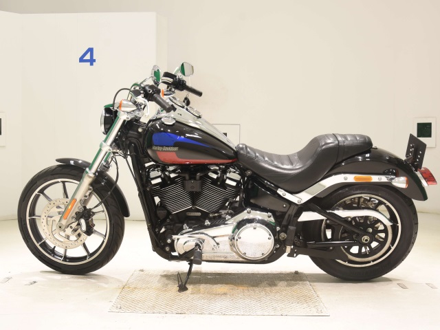 Harley-Davidson Low Rider FXLR1750