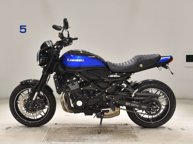 Kawasaki Z900RS