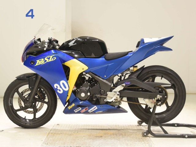 Honda CBR250R