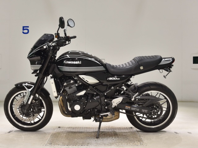 Kawasaki Z900RS