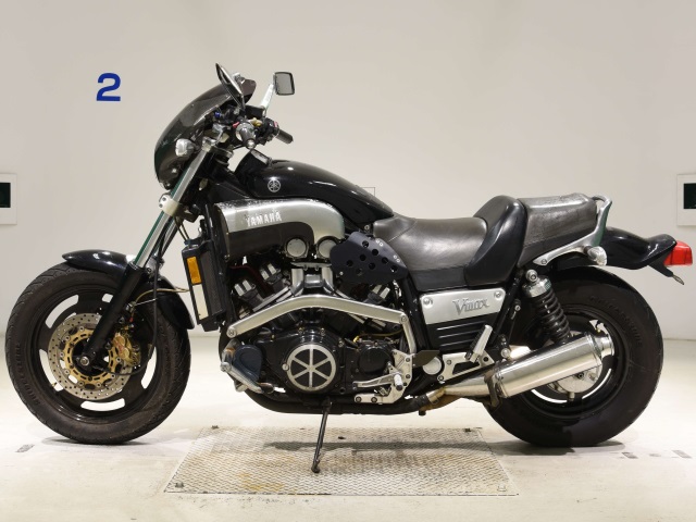 Yamaha V-MAX