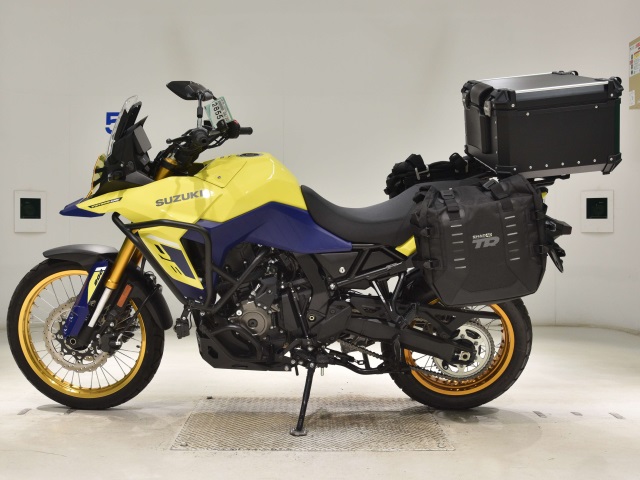 Suzuki V-STROM 800DE