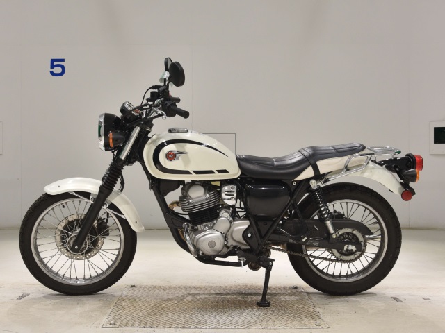 Kawasaki W230