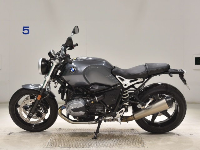 BMW R NINE T PURE