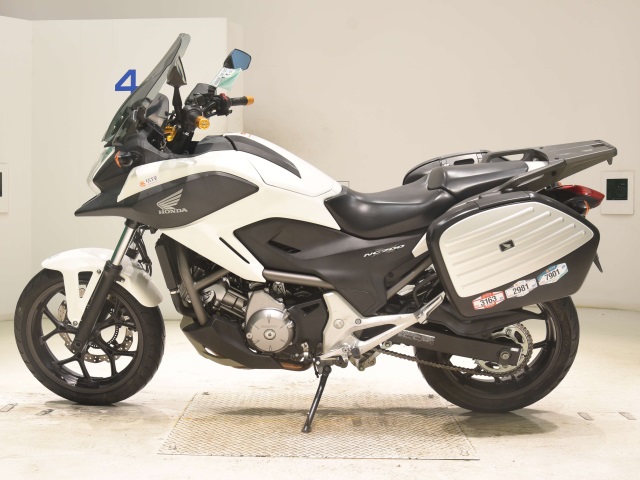 Honda NC700X ABS