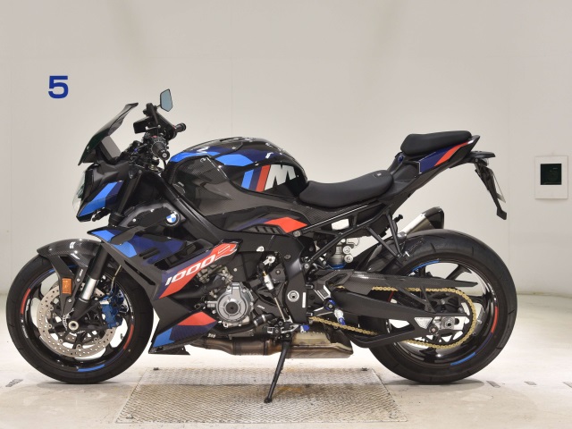BMW M1000R