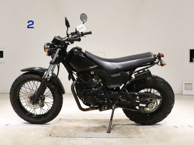 Yamaha TW225