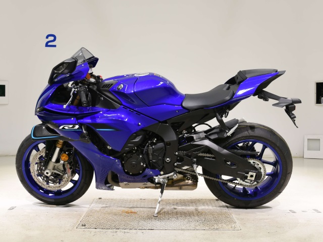 Yamaha YZF-R1