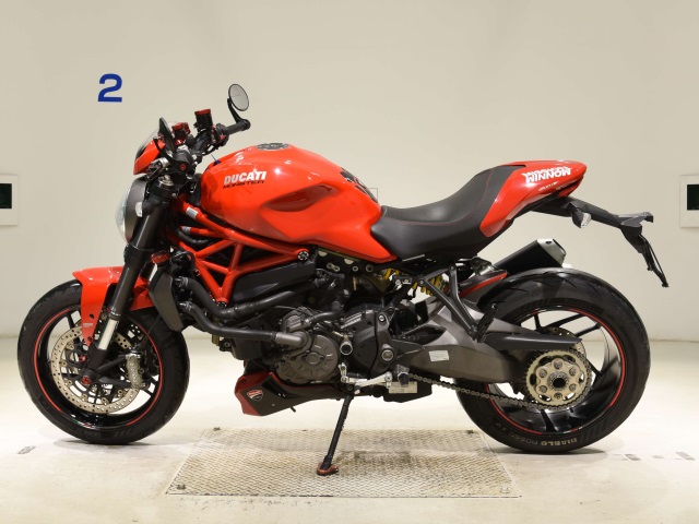 Ducati MONSTER 1200