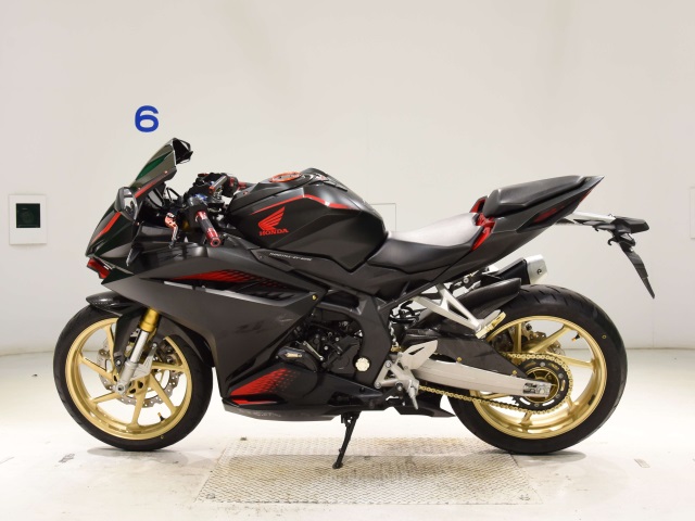 Honda CBR250RR-2A